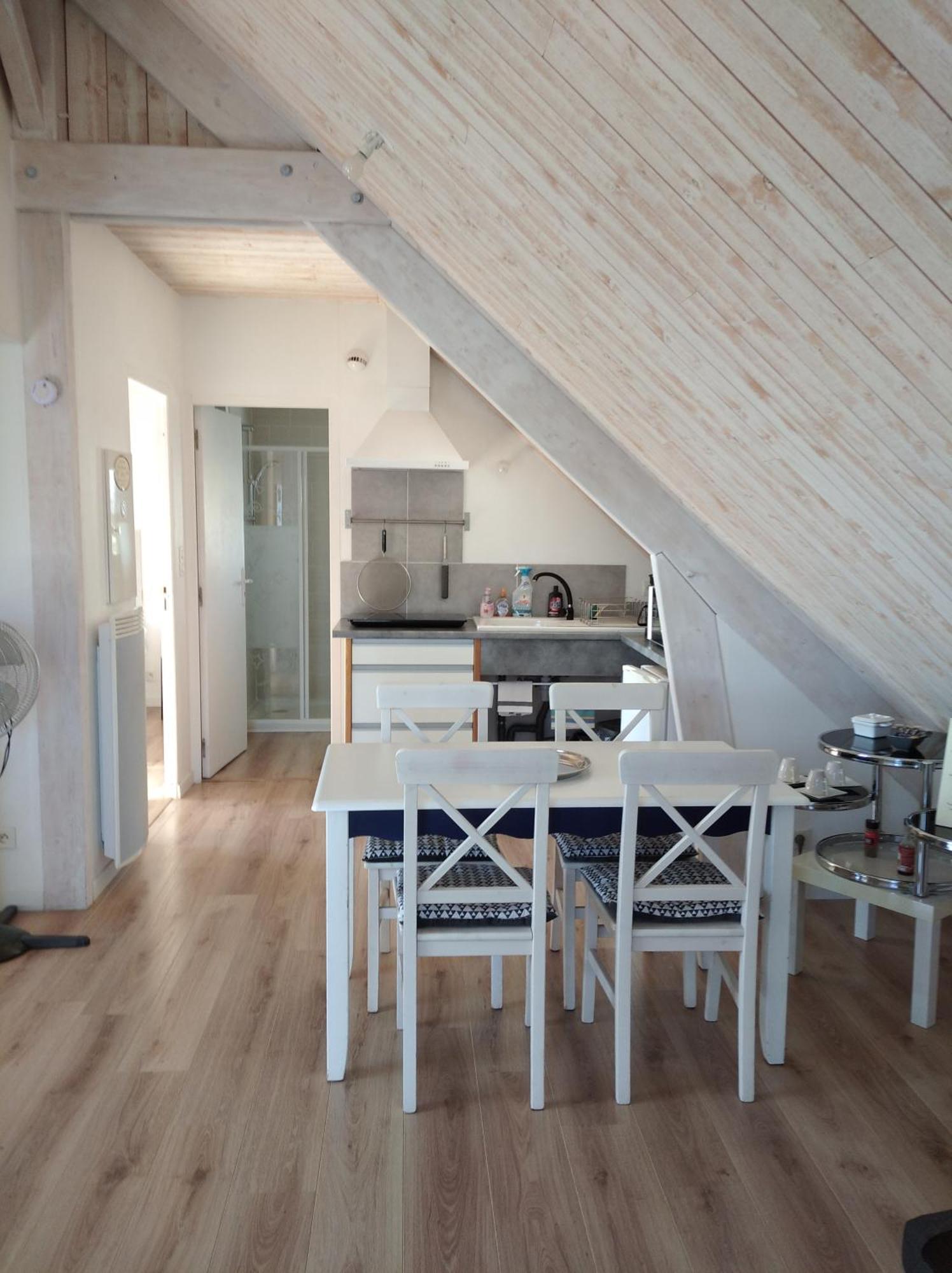 La Gilleterie Apartment Loireauxence ภายนอก รูปภาพ