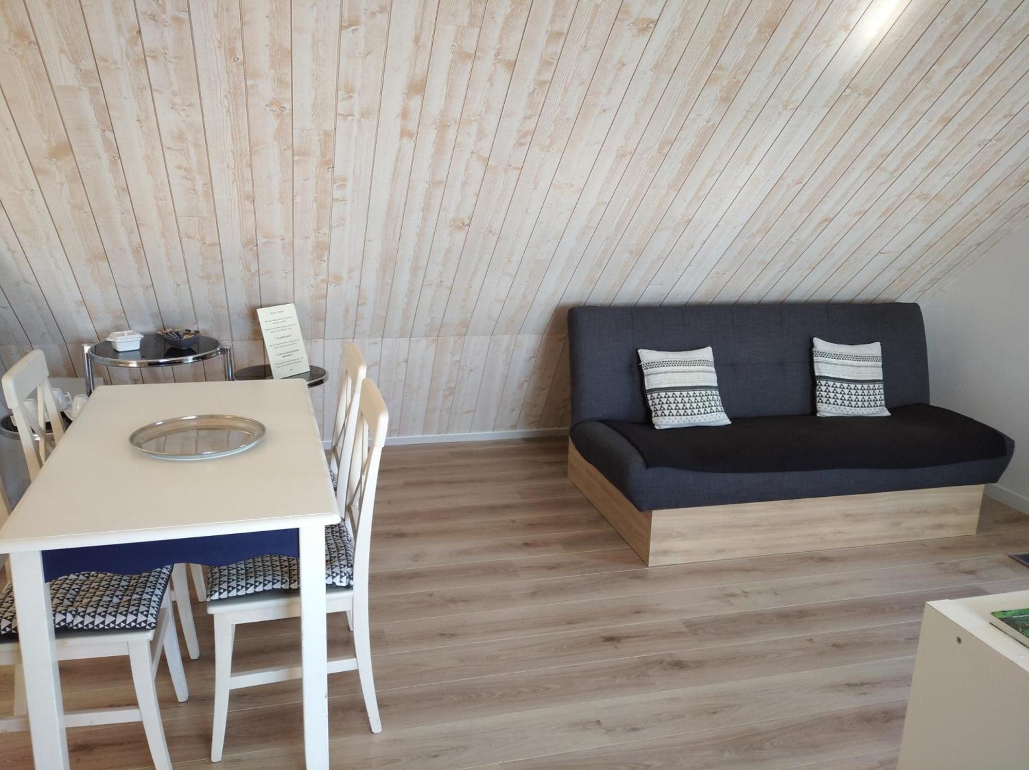La Gilleterie Apartment Loireauxence ภายนอก รูปภาพ