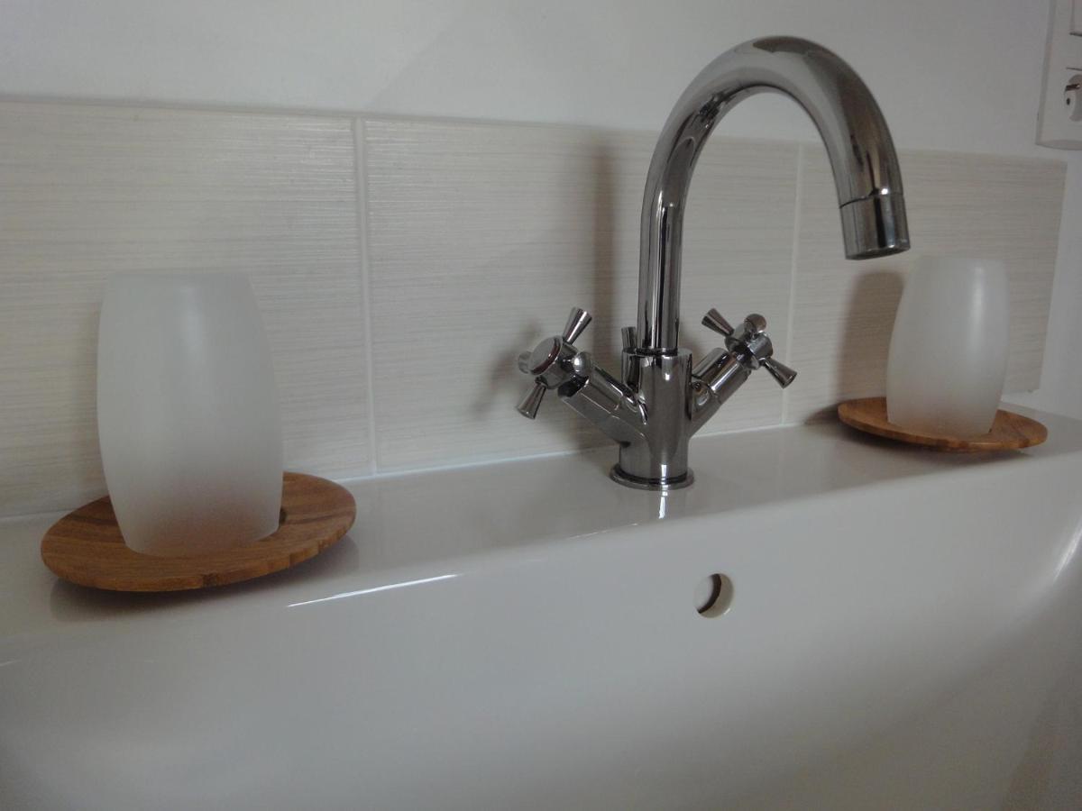 La Gilleterie Apartment Loireauxence ภายนอก รูปภาพ